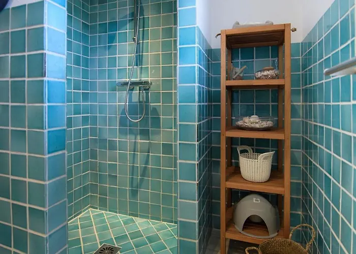 빌라 Very Quiet With Pool Perfect Area